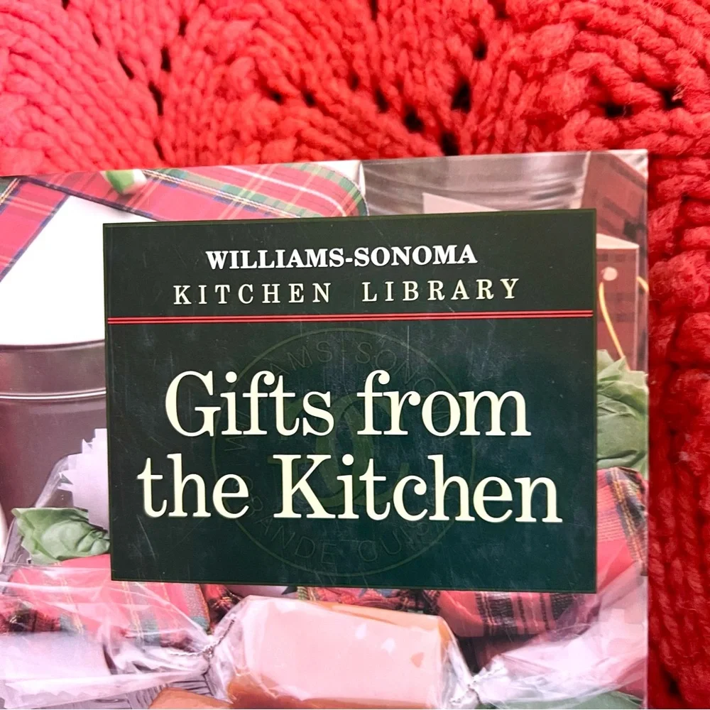 Vintage 1990s Williams - Sonoma Hardcover Gifts From The Kitchen Cookbook